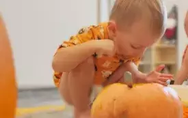 Galeria aktualności Zabawy sensoryczne dynią inspirowane 71 8